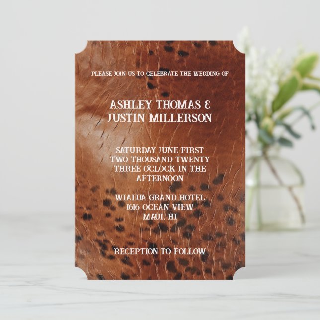Invitación Moda Brown Faux Leather Boda (Anverso de pie)