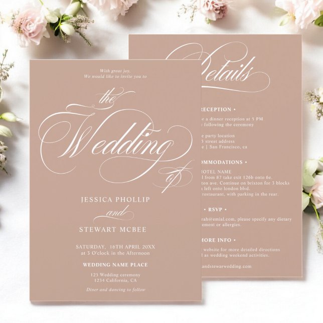 Invitación Moda caramelo beige todo en un boda de caligrafía (Chic beige caramel all in one calligraphy wedding invitation)