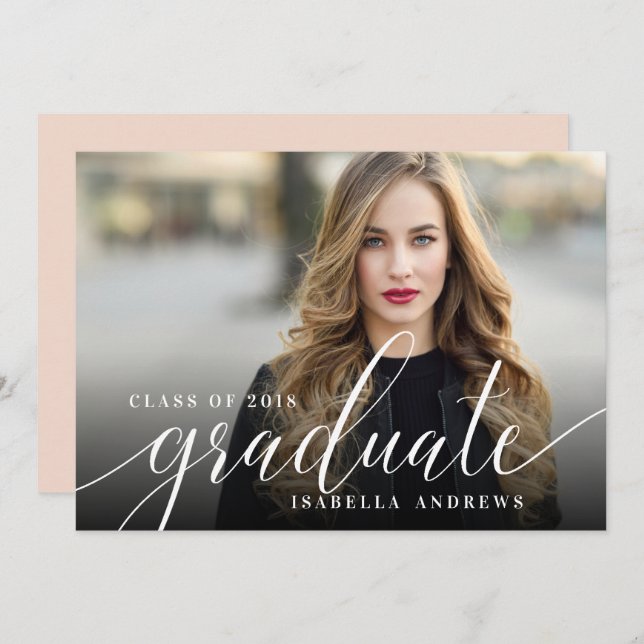 Invitación Moda Girly Hand Lettered Script Photo Graduation (Anverso / Reverso)