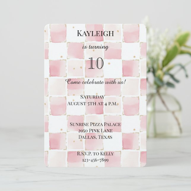 Invitación Moda Girly Pink Square Cumpleaños (Anverso de pie)