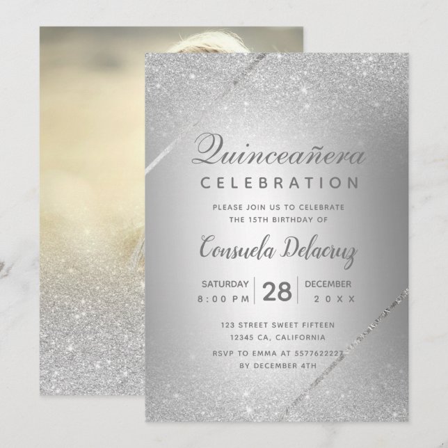 Invitación Moda purpurina plateado guión metálico Quinceanera (Anverso / Reverso)