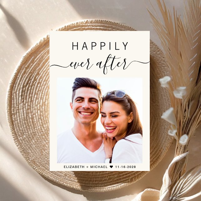 Invitación Moda Script Foto Código QR Todo En Un Boda De Crem (An chic Happily Ever After photo wedding invitation to set the tone for an unforgettable event)