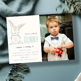 Invitación Moda Simple Cute Blue Bunny Boys Photo Kids