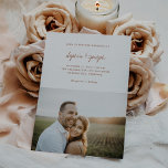 Invitación Moda simple | Terracotta Photo Boda<br><div class="desc">Esta dulce y simple invitación a la boda incluye tu foto personal favorita,  además de un elegante guión moderno de terracota y un texto sobre un fondo blanco para un diseño neutro y boho que encaja con cualquier estilo.</div>