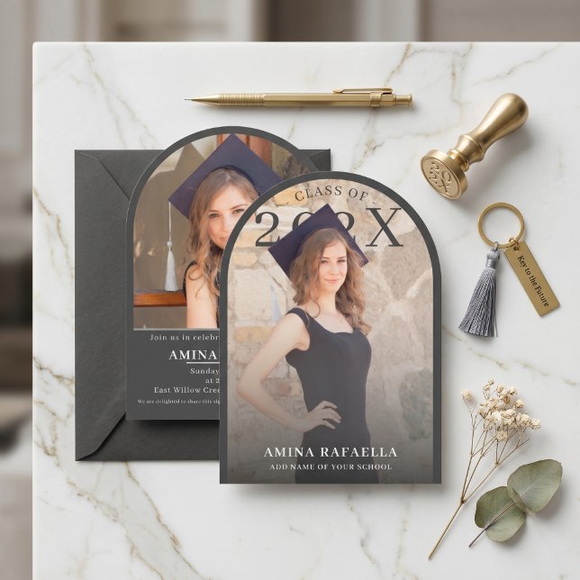 Invitación Modern Arch Photo Minimalist Graduation | PhotoPop (Modern Arch Photo Minimalist Graduation | PhotoPop Invitation)