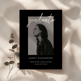 Invitación Modern Black White Script Photo Graduation Party