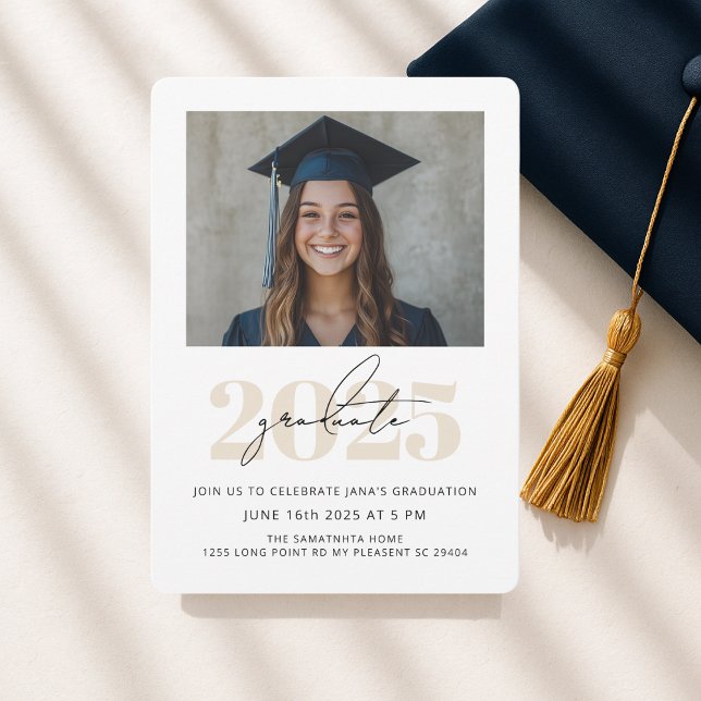 Invitación Modern Bold 2025 Graduate Photo (Subido por el creador)