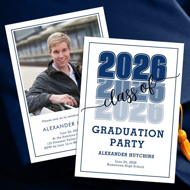 Invitación Modern Bold Class 2026 Navy Blue Graduation Party (Subido por el creador)