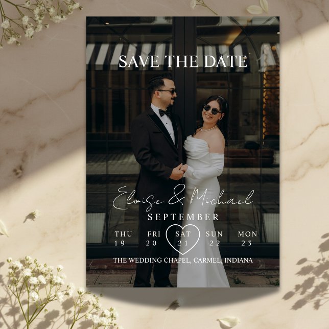 Invitación Modern Calendar Week Photo Save The Date Wedding (Invite guests to save the date with this Simple Modern Photo Calendar Save The Date Wedding Invite!)