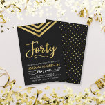 Invitación Modern Faux Gold Chevron 40.º Fiesta de cumpleaños<br><div class="desc">Invitación moderna de 40 años con un elegante chevron geométrico y la palabra "cuarenta" en oro falso contra un fondo negro. La tarjeta incluye un patrón de correspondencias en la parte posterior. Consulte los elementos coincidentes aquí http://www.zazzle.com/collections/modern_faux_gold_chevron_celebration_collection-119531050277382712?rf=238364477188679314 Personalícelo reemplazando el texto del marcador de posición para agregar su información. Para...</div>