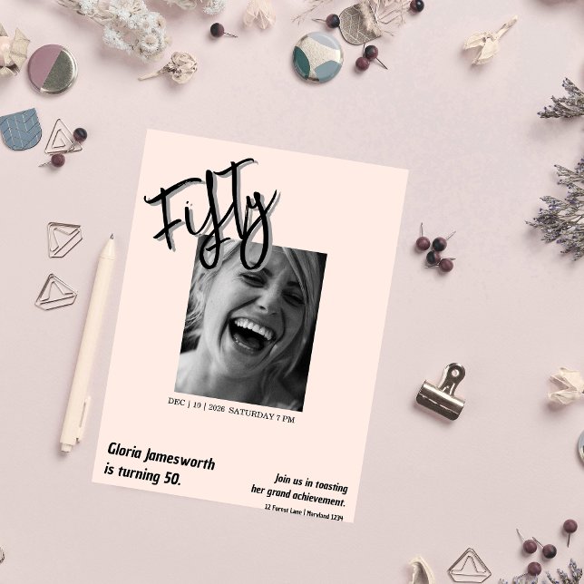 Invitación Modern Funny Light Pink Photo 50th Birthday  (Subido por el creador)