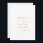 Invitación Modern Gold Script 21st Birthday Fiesta<br><div class="desc">Esta moderna invitación a la fiesta de cumpleaños número 21 es perfecta para una fiesta de cumpleaños minimalista. El sencillo diseño en color amarillo dorado presenta una tipografía de letras industriales única con un estilo boho moderno. Personalizable de cualquier color. Mantenga el diseño minimalista y elegante, tal como está, o...</div>