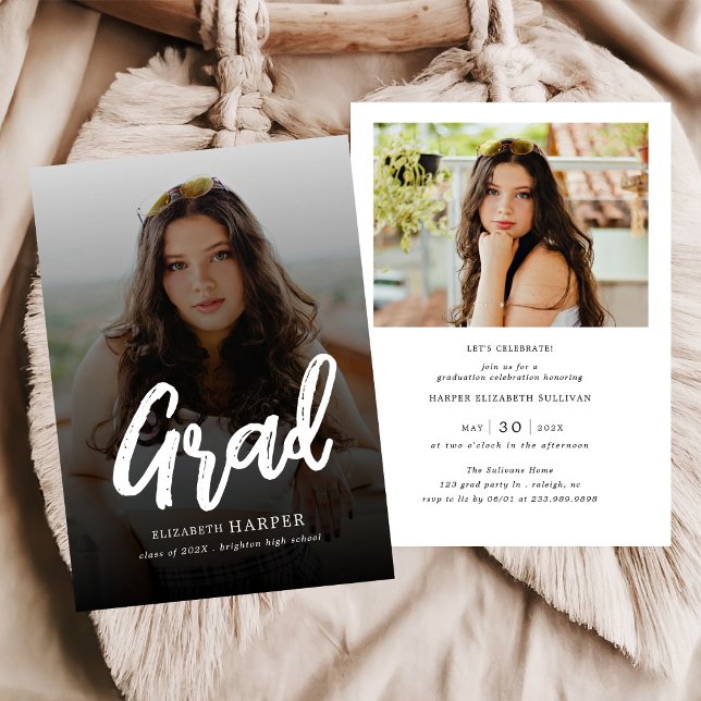 Invitación Modern Grad Brush Script Photo Graduation (Subido por el creador)