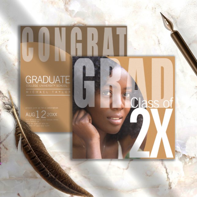 Invitación Modern Grad Closeup Foto Gold ID897 (Subido por el creador)
