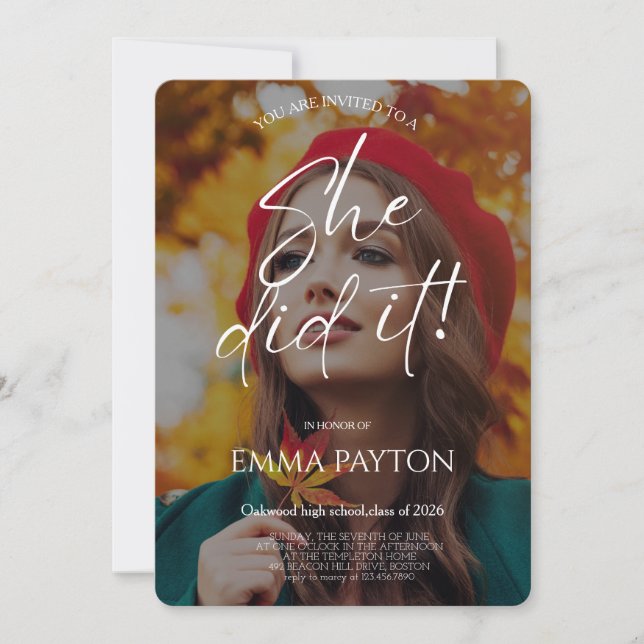 Invitación Modern Graduation Celebration  (Anverso)