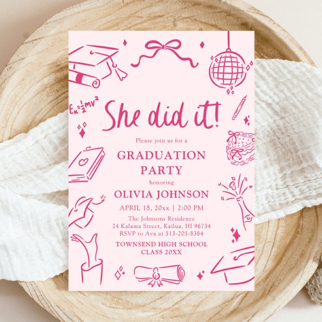 Invitación Modern Hand Drawn She did it Pink Graduation Party (Modern Hand Drawn She did it Pink Graduation Party Invitation)