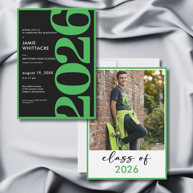 Invitación Modern Minimal Green Typography Graduation Party (Modern Minimal Green Typography Graduation Party Invitation)