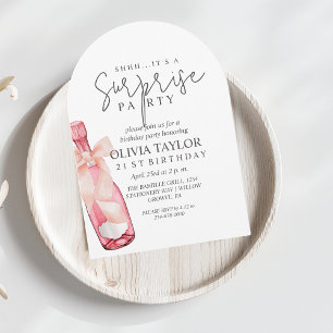 Invitación Modern Minimal Surprise 21st Birthday Chica Fiesta