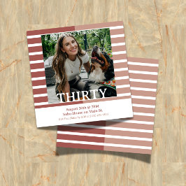 Invitación Modern Minimalist Striped 30th Birthday Square