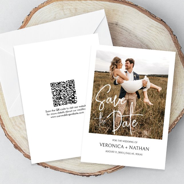 Invitación Modern Save The Date Photo QR Code Boda (The QR code makes it easy for guests to visit your website for more details about your wedding.)