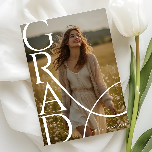 Invitación Modern Typography Photo Overlay Graduation Party (Subido por el creador)