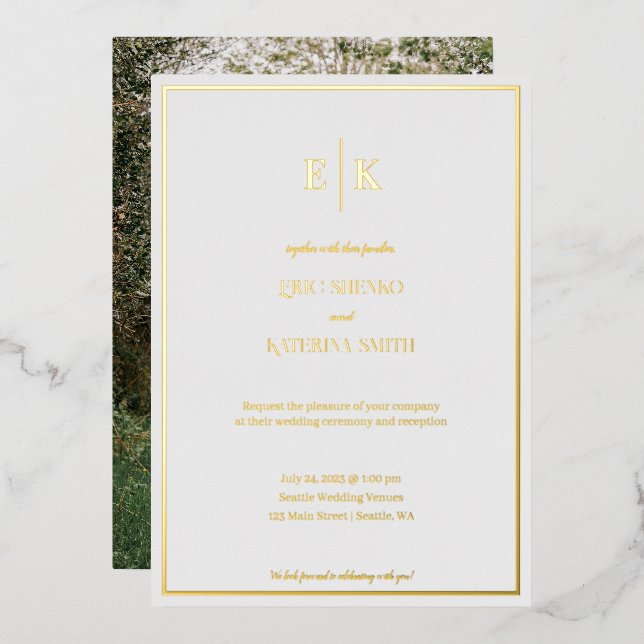 Invitación moderna a la boda blanca y Relieve meta (Anverso/Reverso)