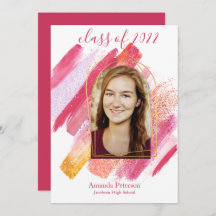 Invitación moderna de graduación con arcos rosados