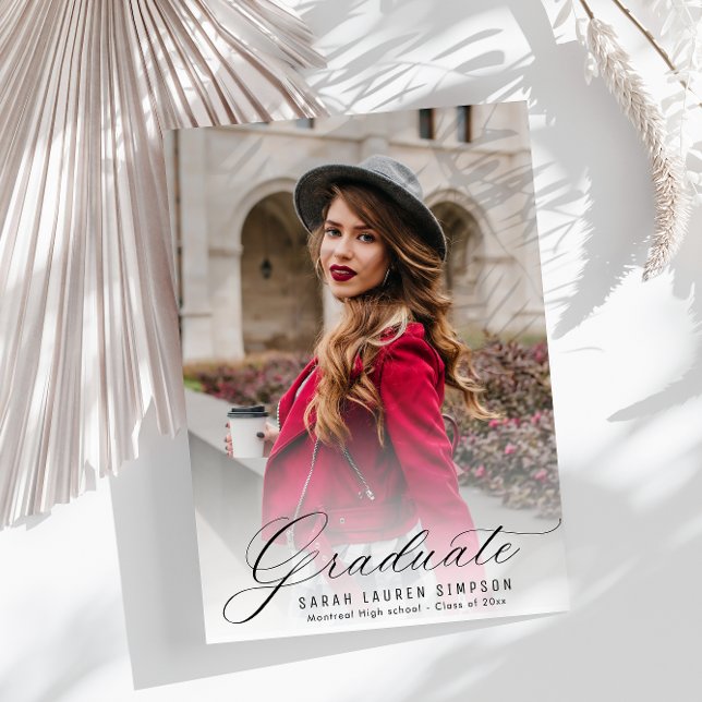 Invitación moderna de graduación de caligrafía (Subido por el creador)