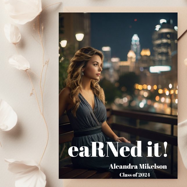 Invitación moderna de graduación de Enfermería Min (Subido por el creador)