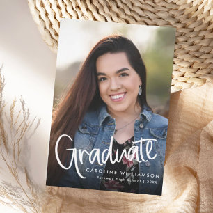 Invitación moderna de graduación de fotos con guió