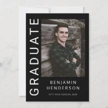 Invitación moderna de graduación en blanco y negro