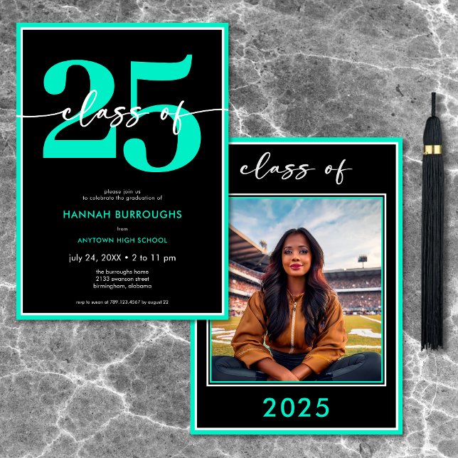 Invitación Moderna fiesta de graduación de escritura mínima d (Modern Minimal Aqua Script Graduation Party Invitation)