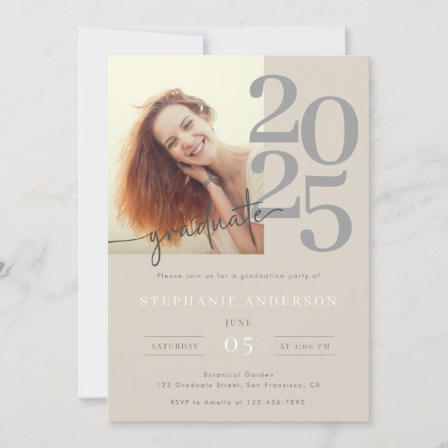 Invitación Moderna fiesta de graduación de guiones de fotos M (Anverso)