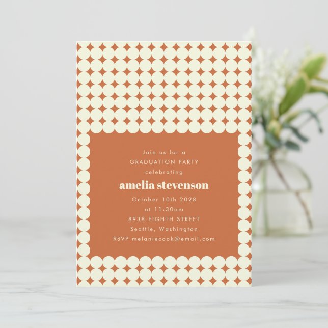 Invitación Moderna fiesta de graduación de los puntos de la t (Anverso de pie)
