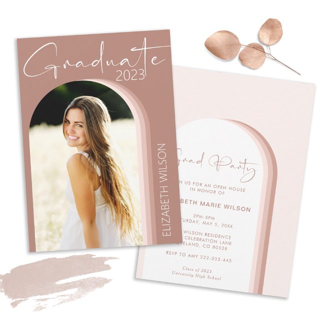 Invitación Moderna fiesta de graduación rosada con foto (Subido por el creador)