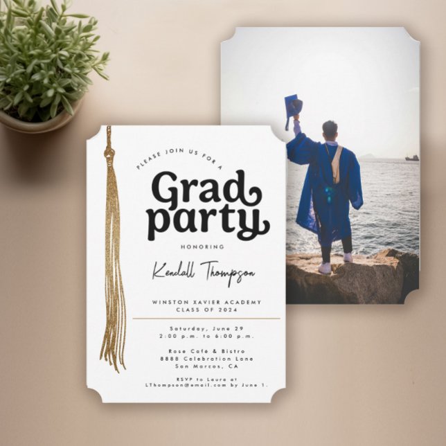 Invitación Moderna fiesta personalizada de graduación de foto (Custom photo grad party invitation template)