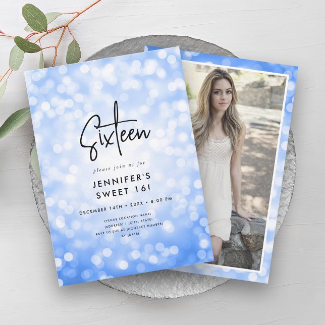 Invitación Moderna Marina Mínima Luz Azul Foto Dulce 16 (Modern Minimal Navy Blue Lights Photo Sweet 16 Invitation)