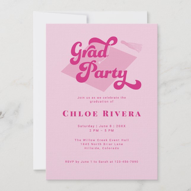 Invitación moderna rosa de graduación con borlas (Anverso)