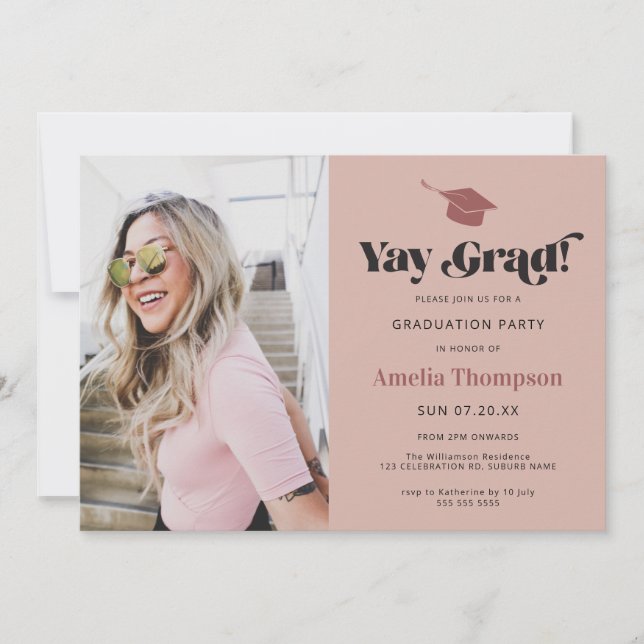 Invitación Moderna y audaz fiesta de graduación de fotos rosa (Anverso)