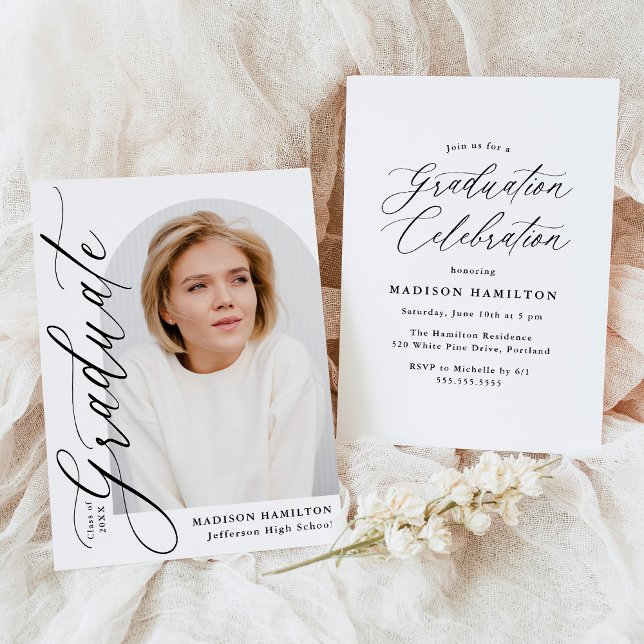 Invitación Moderna y elegante caligrafía negra foto graduada (Subido por el creador)