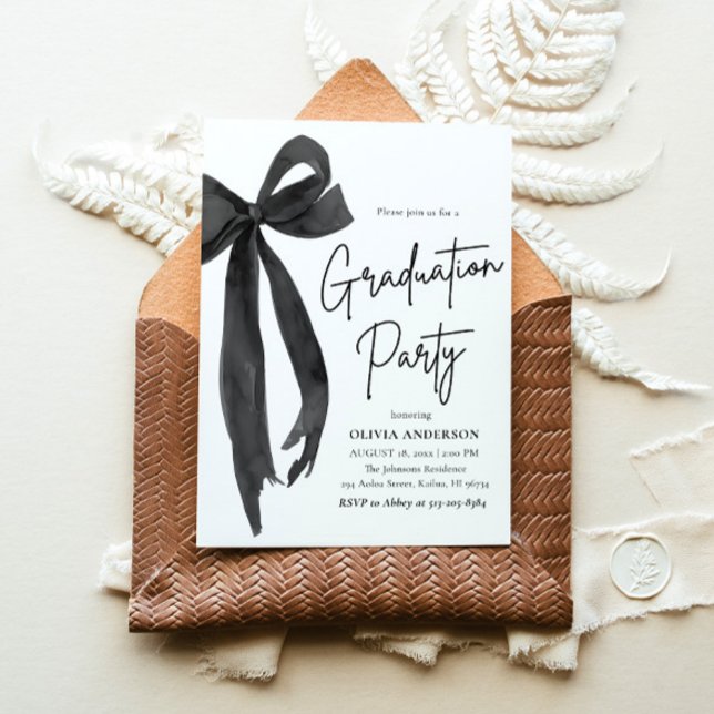 Invitación Moderna y elegante graduación de Black Bow (Watercolor Modern Elegant Trendy Stylish Ribbon Black Bow Coquette Grad Party Graduation Invitation)