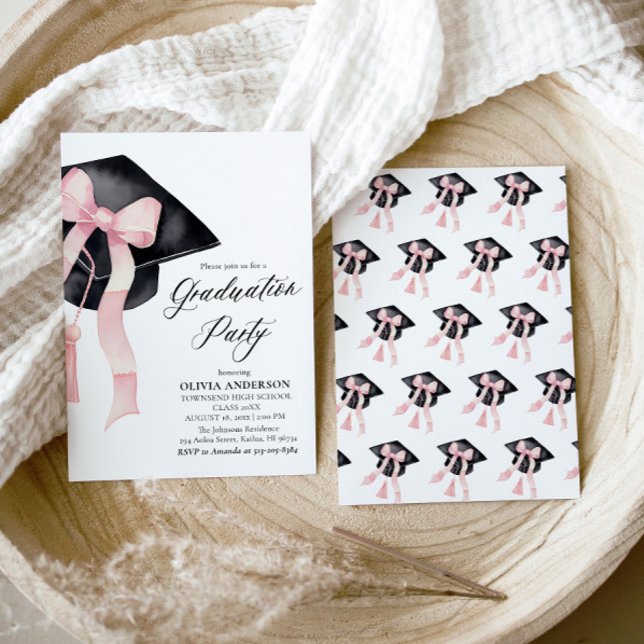 Invitación Moderna y elegante Graduación de Bow Rosa (Watercolor Modern Elegant Trendy Stylish Pink Bow Graduation Invitation)