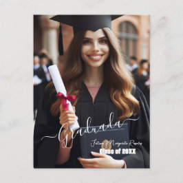 Invitación moderna y simple de tarjeta de graduaci