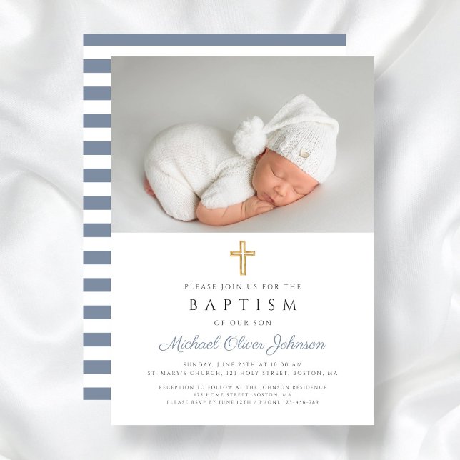 Invitación Modernas y turbias franjas azules cruzan foto niño (Dusty Blue Stripes Cross Photo Boy Baptism Invitation)