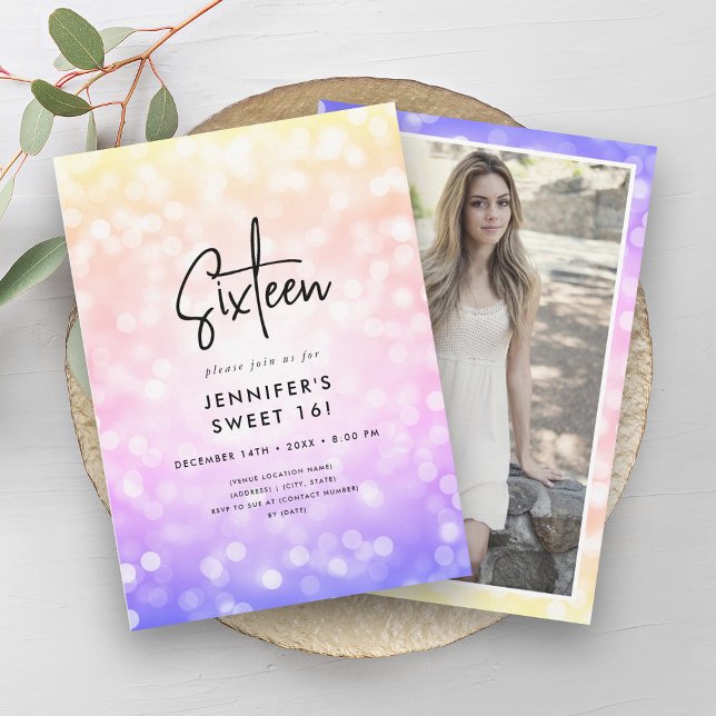 Invitación Moderno arcoiris con luces de timbre Foto dulce 16 (Modern Rainbow Ombre Lights Photo Sweet 16 Invitation)