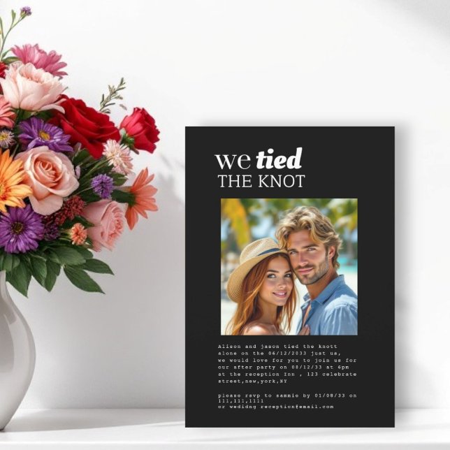 Invitación Moderno, atamos la recepción con el nudo eludido (we tied the knot wedding reception invitation,
modern photo simple black and white  design )