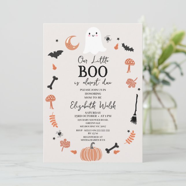 Invitación Moderno Baby Shower de Halloween Beige-Halloween (Anverso de pie)