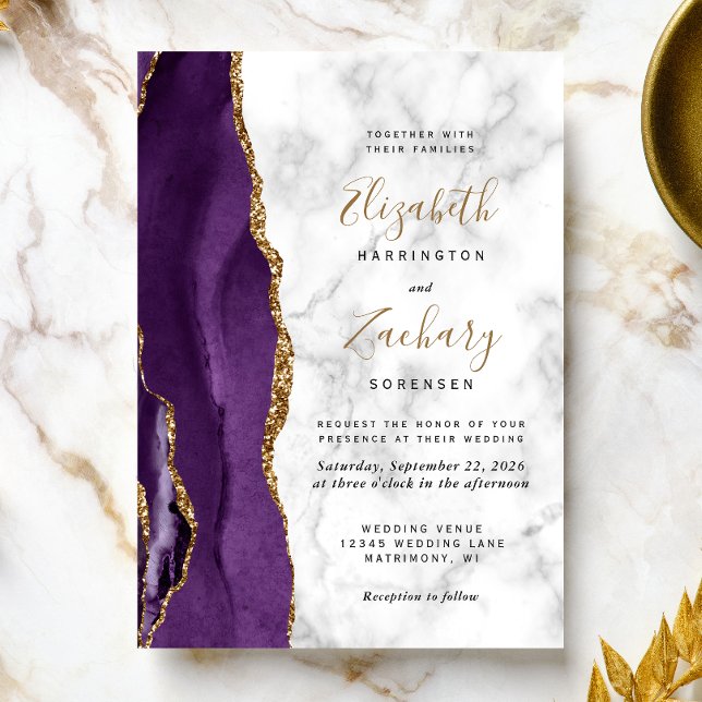 Invitación Moderno Boda de mármol de la agata de oro púrpura (The perfect choice for a purple and gold themed wedding.)
