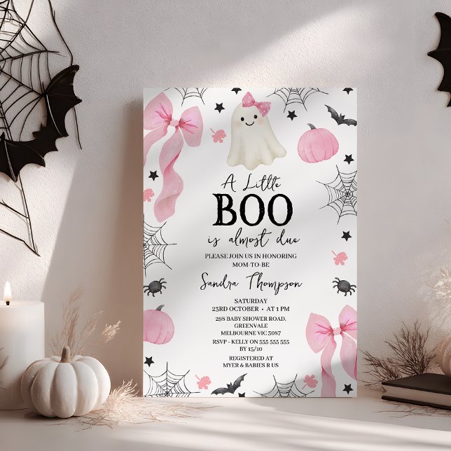 Invitación Moderno Bow Rosado Pequeño Boo Casi Debido A Baby  (Little Boo is Almost Due Baby Shower Invitation Template Pink Bow Halloween Theme Baby Shower Invite)