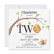 Moderno convirtiéndose en dos cumpleaños de colmen